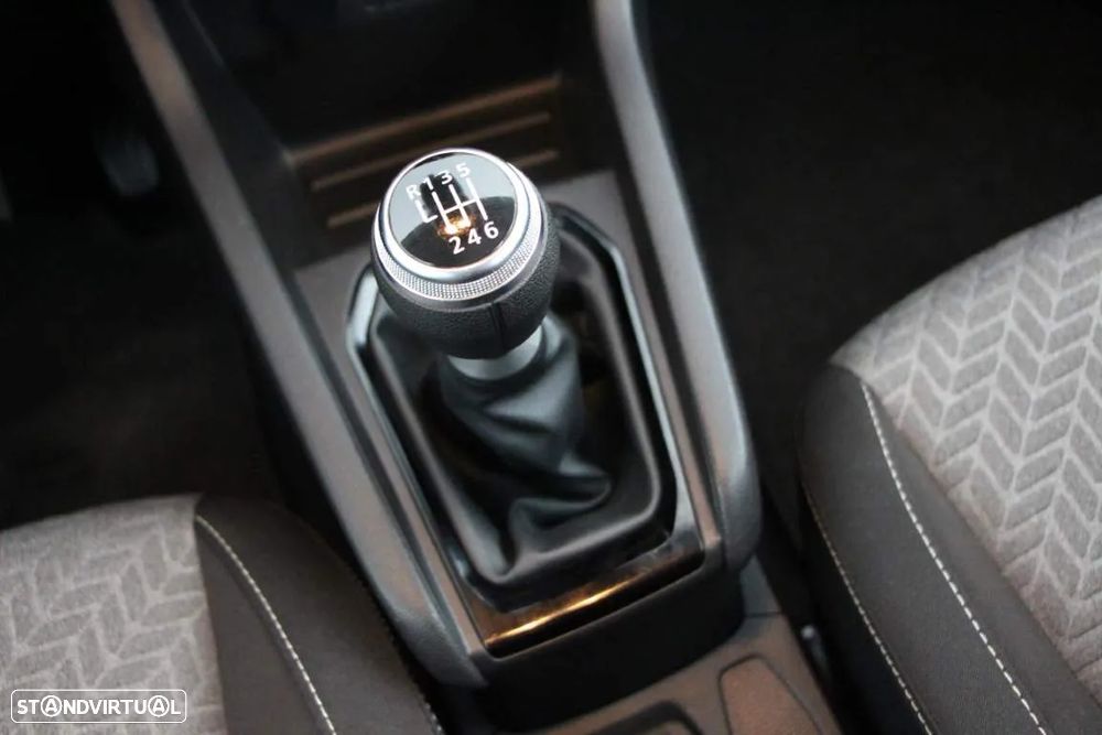 Renault Clio 1.0 TCe Limited Bi-Fuel - 10