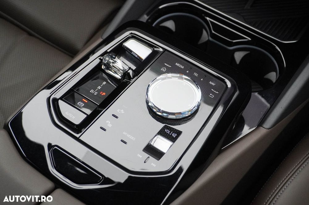 BMW Seria 5 520d xDrive Aut. M Sport Edition - 22