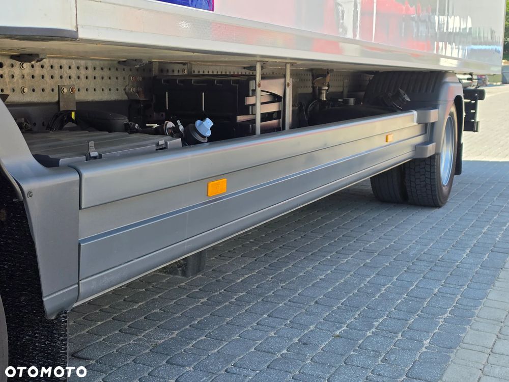 Mercedes-Benz Atego 1624 | EURO 6 | Automat | Chłodnia Lamberet | Winda 1500 kg | TYLKO 296 tys. km | SERWIS  | SUPER STAN | ŚCIANA GRODZIOWA | - 33