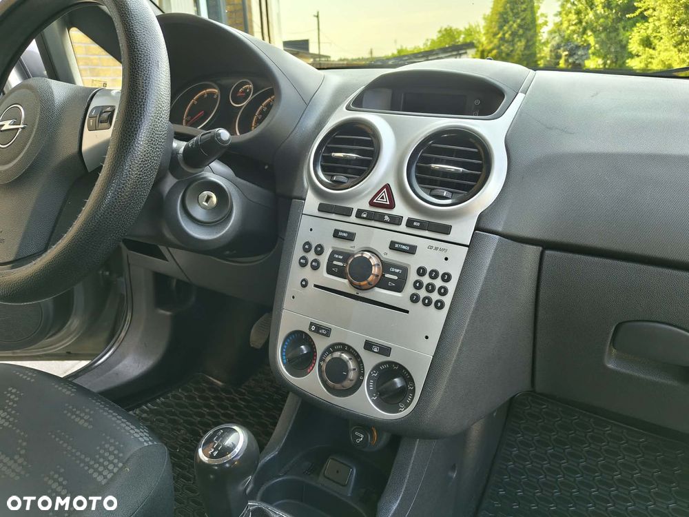 Opel Corsa 1.3 CDTI - 11