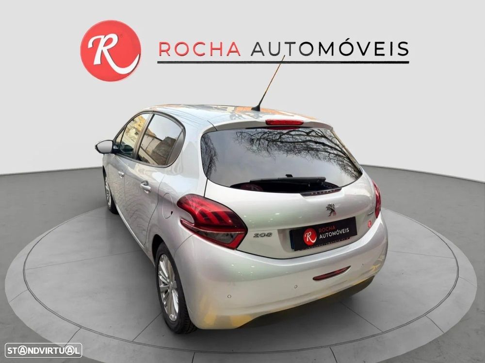 Peugeot 208 1.2 VTi SE Style - 15