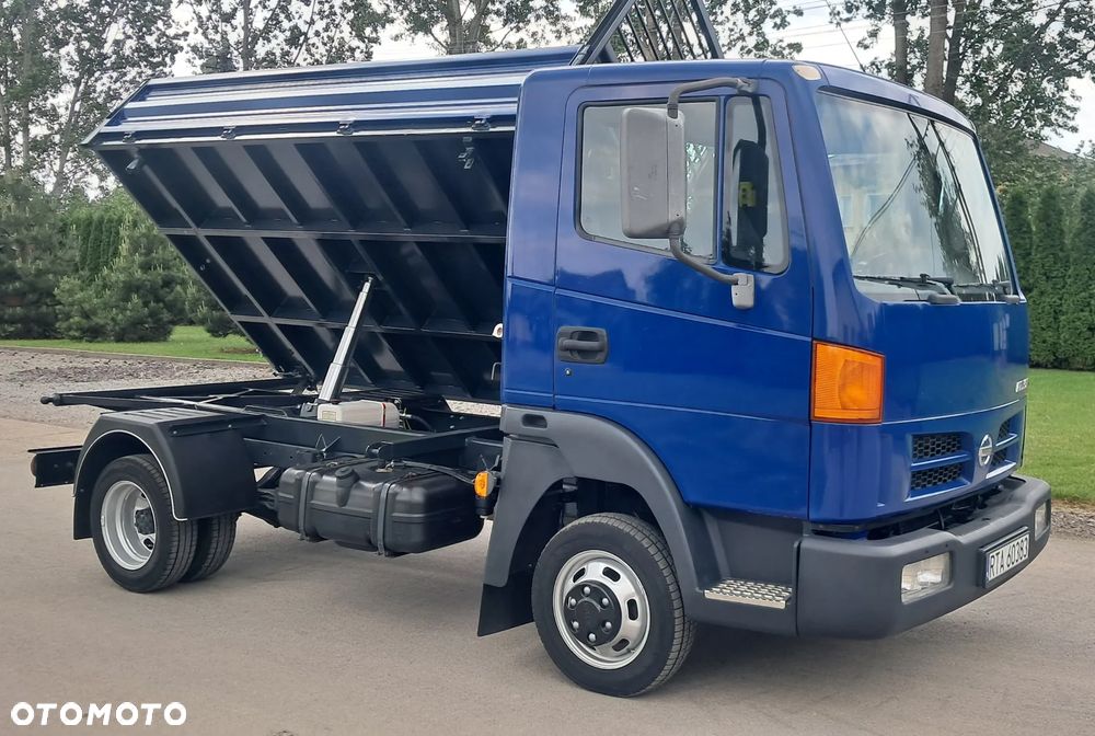 Nissan Atleon 45.13 - 10