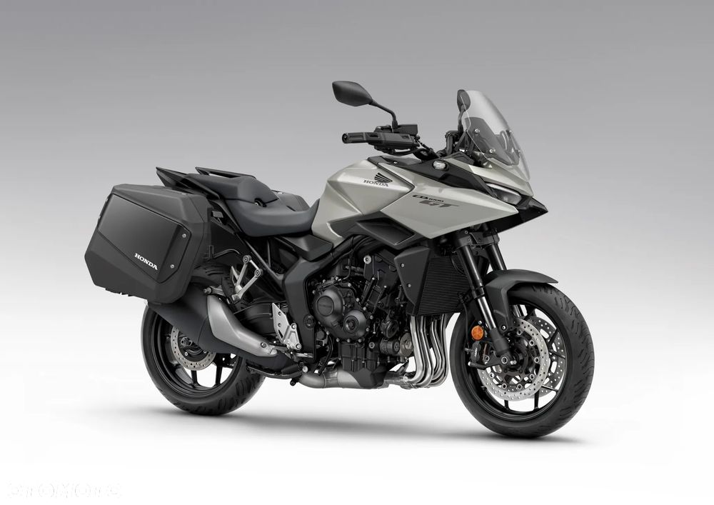 Honda CB - 11