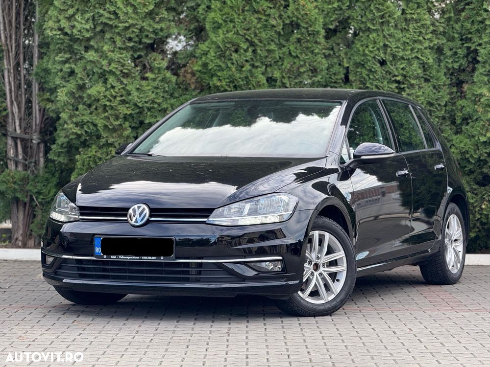 Volkswagen Golf 2.0 TDI 4Motion BMT Comfortline - 2