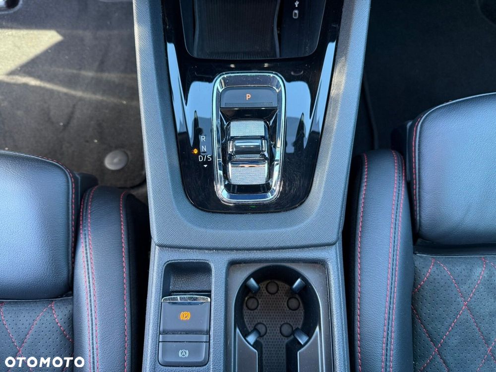 Skoda Octavia 2.0 TSI RS DSG - 29