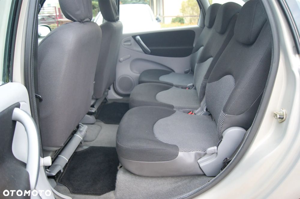 Citroën Xsara Picasso 1.6i Confort - 20