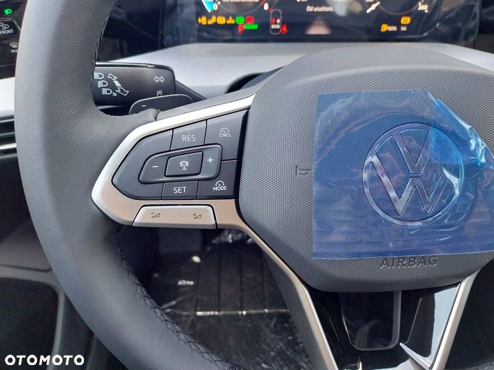 Volkswagen Golf 1.5 eTSI mHEV Life Plus DSG - 8