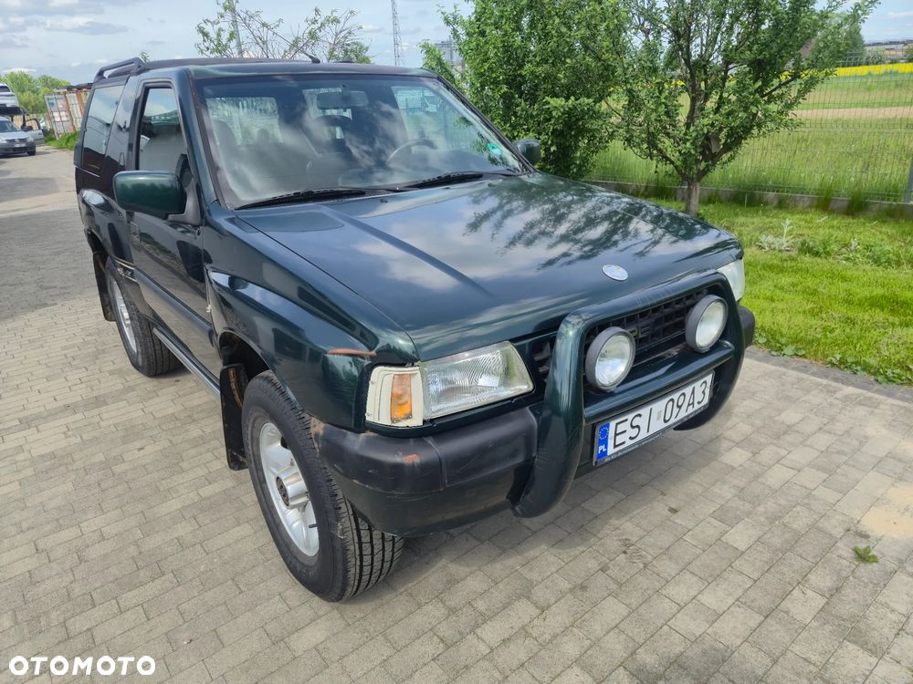 Opel Frontera - 1