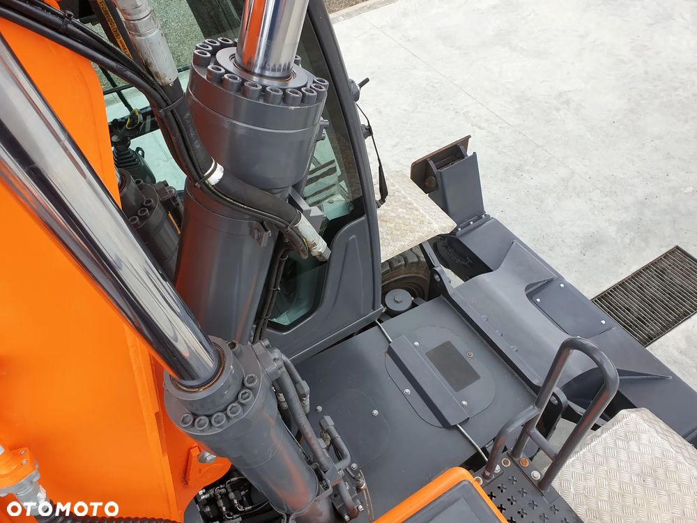 Doosan DX 170 W ROTOTILT/SPROWADZONY PIĘKNY STAN - 31
