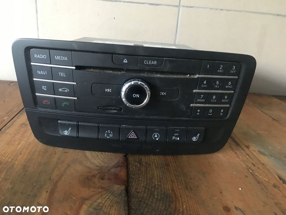 MERCEDES 246 lift 117 radio nawigacja A 2469005115 - 1