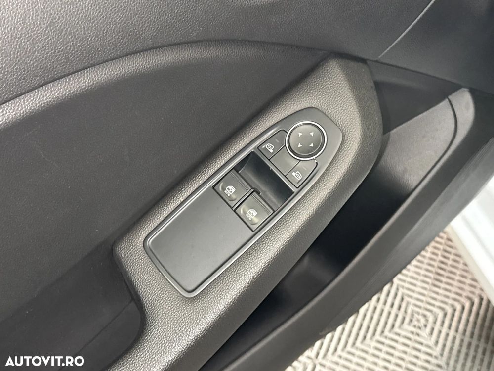 Renault Clio - 16