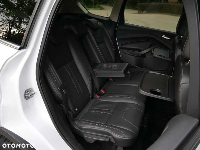 Ford Kuga - 29