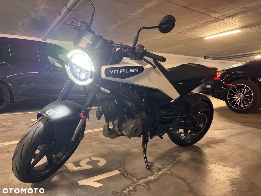 Husqvarna Vitpilen - 15
