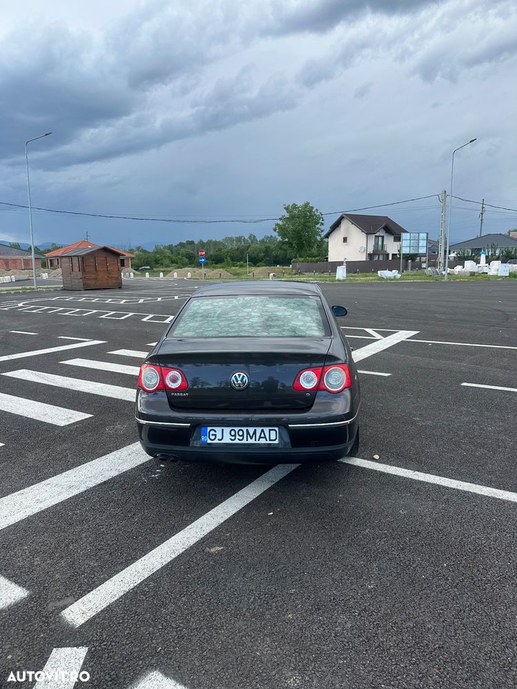 Volkswagen Passat 1.9TDI Comfortline - 4