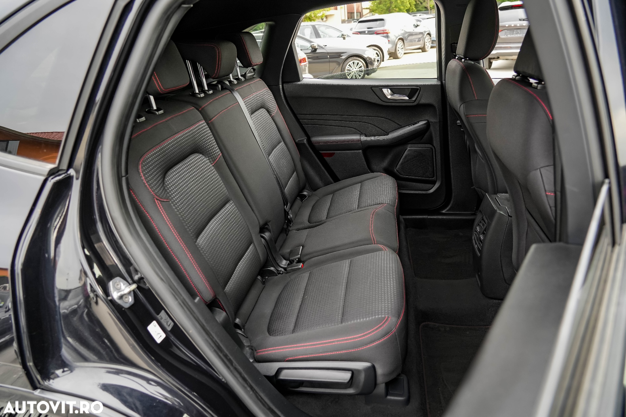 Ford Kuga 2.5 Duratec FWD FHEV ST-Line - 15