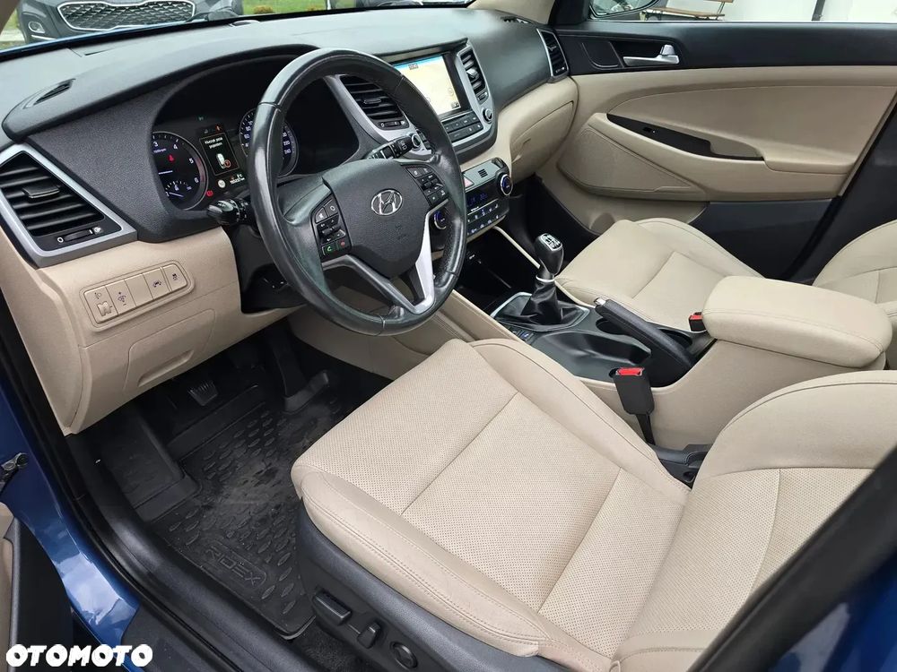 Hyundai Tucson 2.0 CRDI 2WD Style - 22