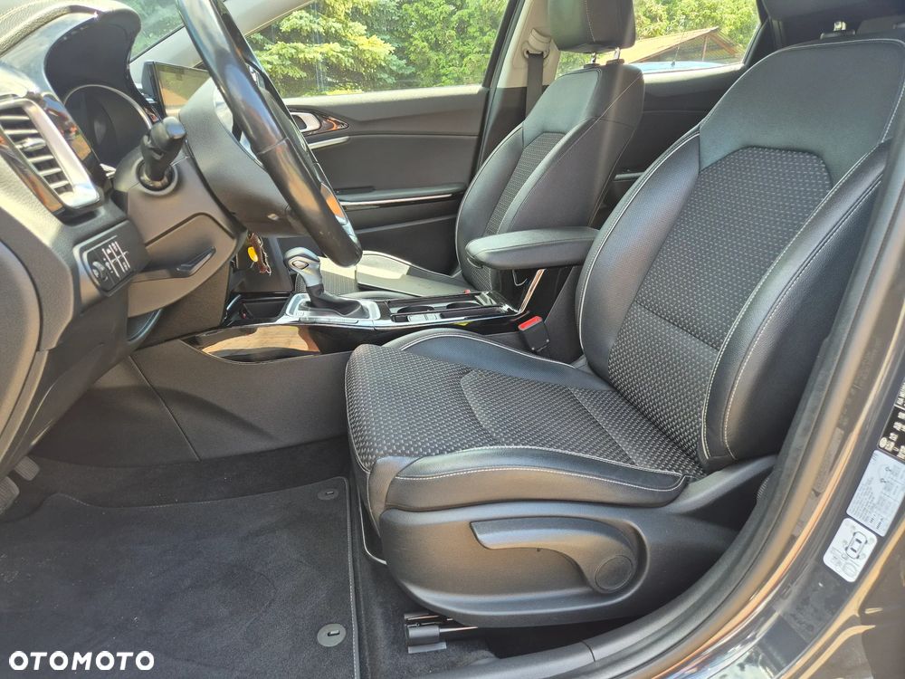 Kia XCeed 1.4 T-GDI OPF DCT7 PLATINUM EDITION - 11