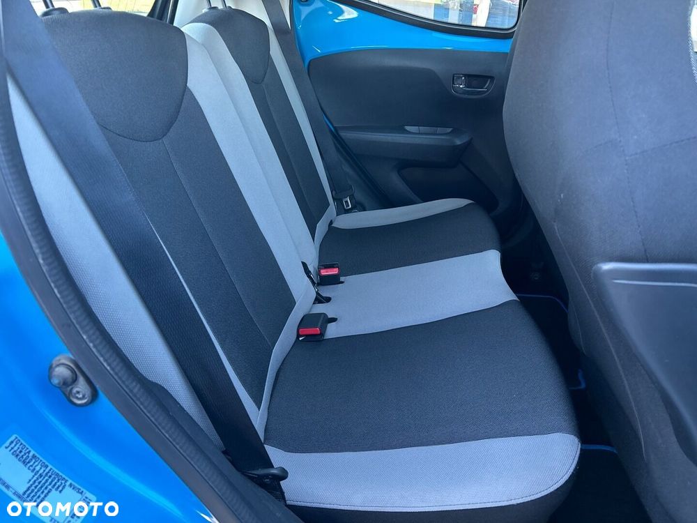 Toyota Aygo - 12