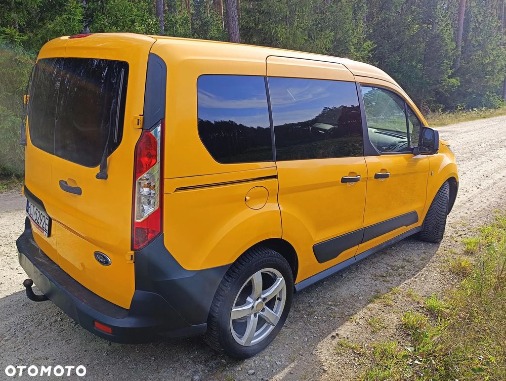 Ford Tourneo Connect 1.5 TDCi Trend - 6