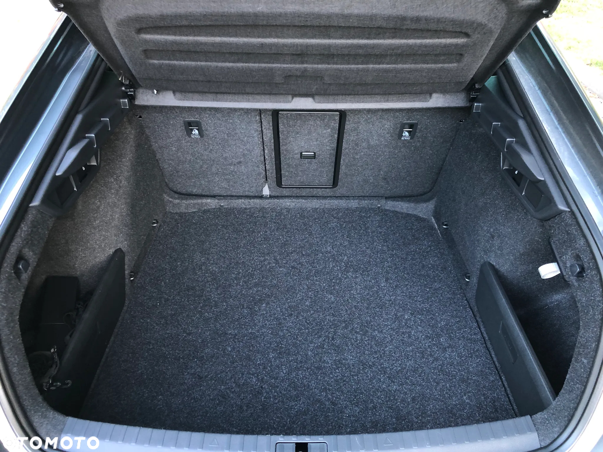 Skoda Octavia 2.0 TDI DSG RS - 39