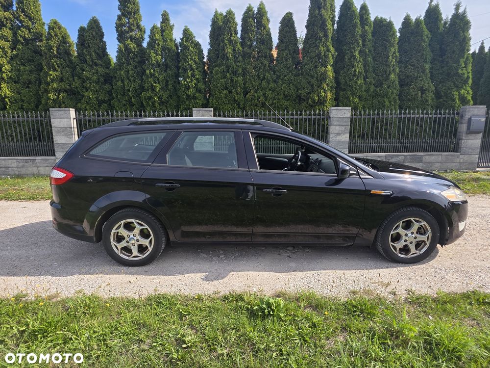 Ford Mondeo - 4