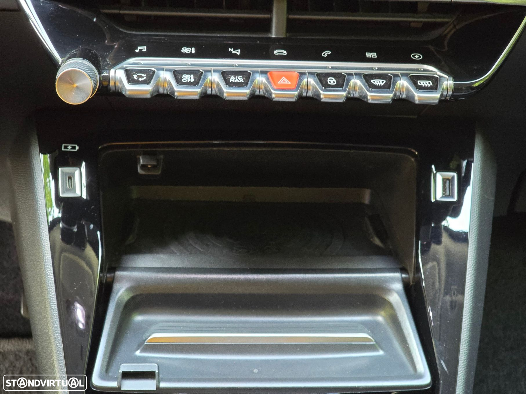 Peugeot e-2008 50 kWh Allure - 16