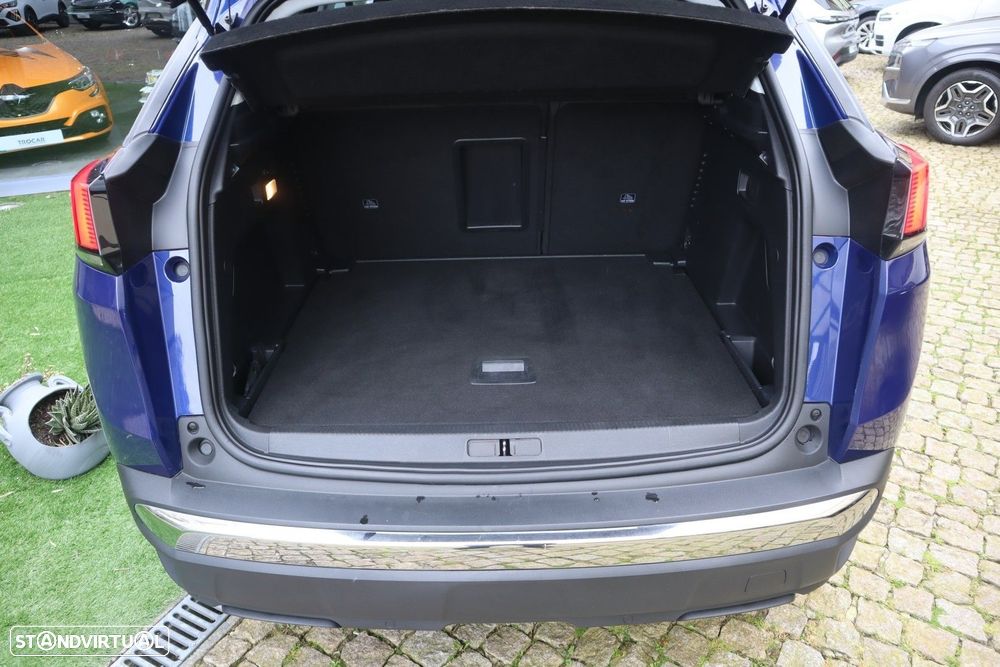 Peugeot 3008 1.5 BlueHDi Allure EAT8 - 12