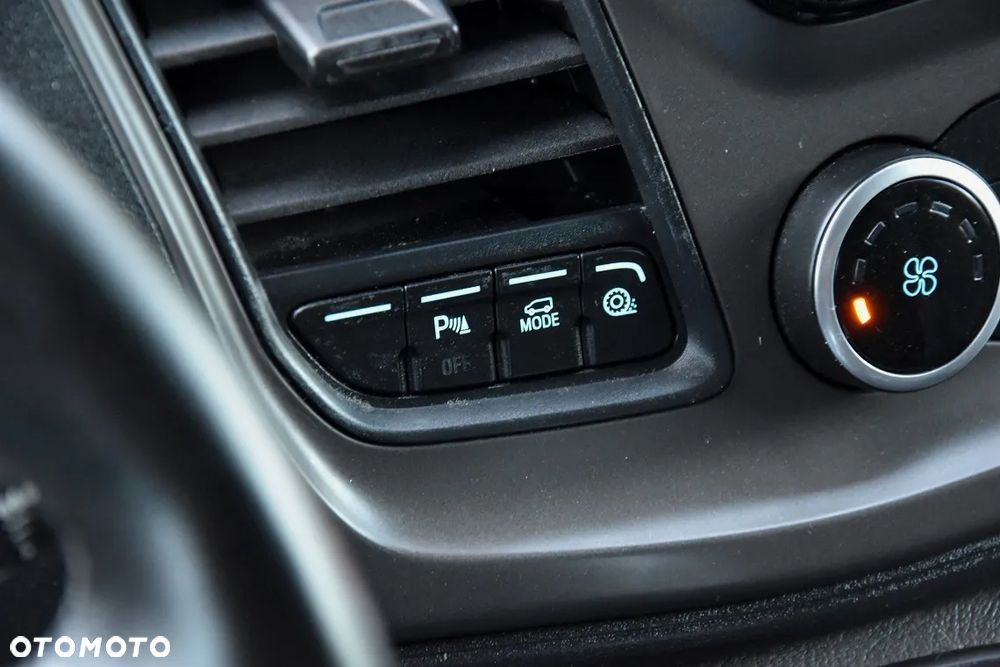 Ford TRANSIT CUSTOM 300 L2H1 - 33