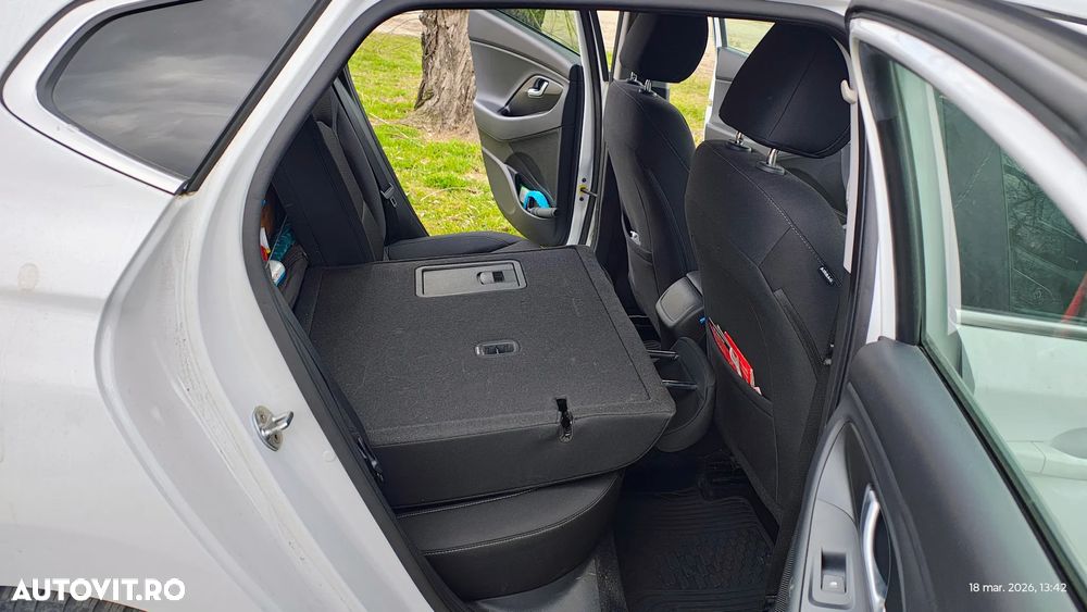 Hyundai i30 1.4 T-GDi 140CP 5DR Exclusive - 12