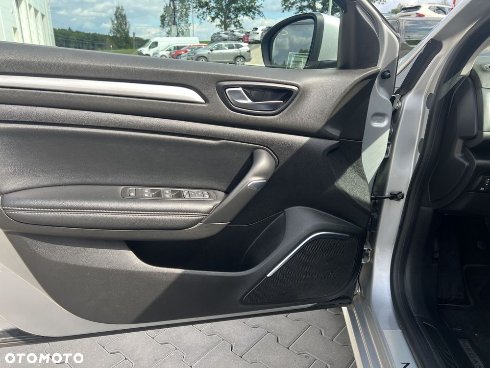 Renault Megane 1.2 Energy TCe Intens - 10