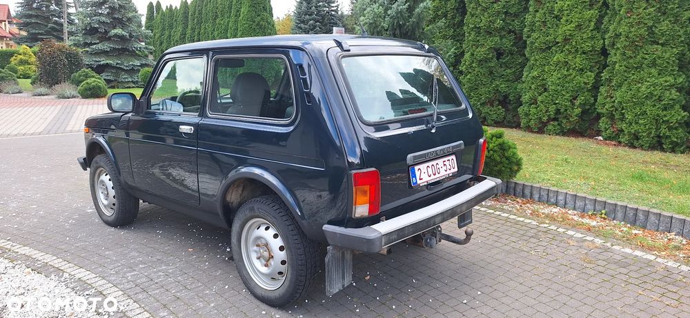 Lada Niva - 4