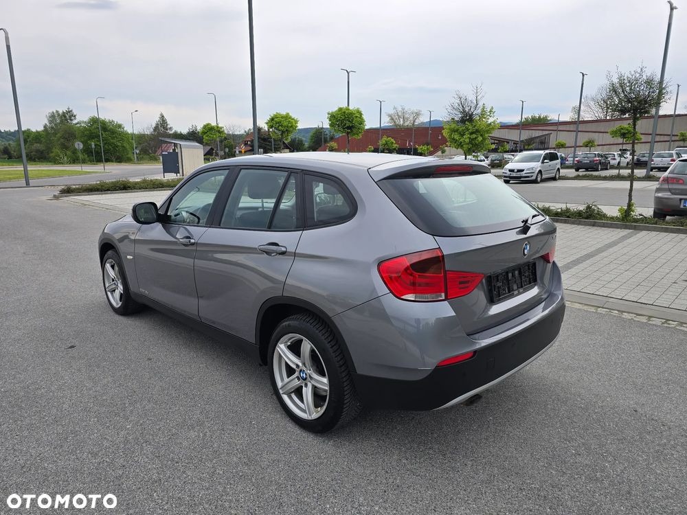 BMW X1 sDrive18d xLine - 26