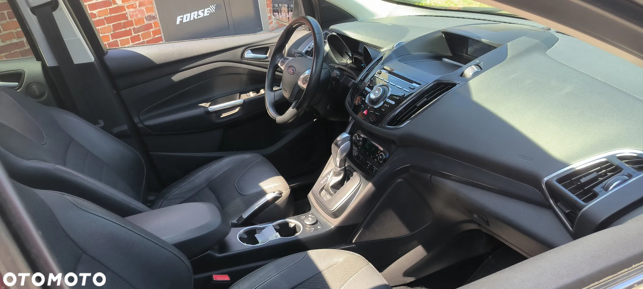 Ford Kuga 2.0 TDCi 4WD Titanium - 26