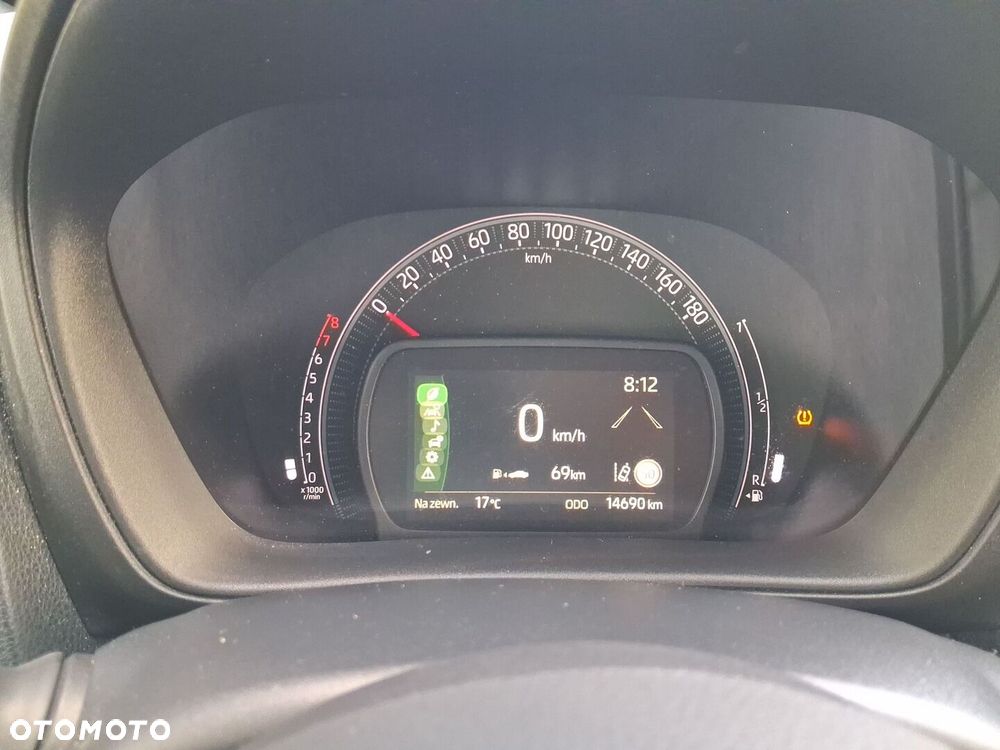 Toyota Aygo X - 15
