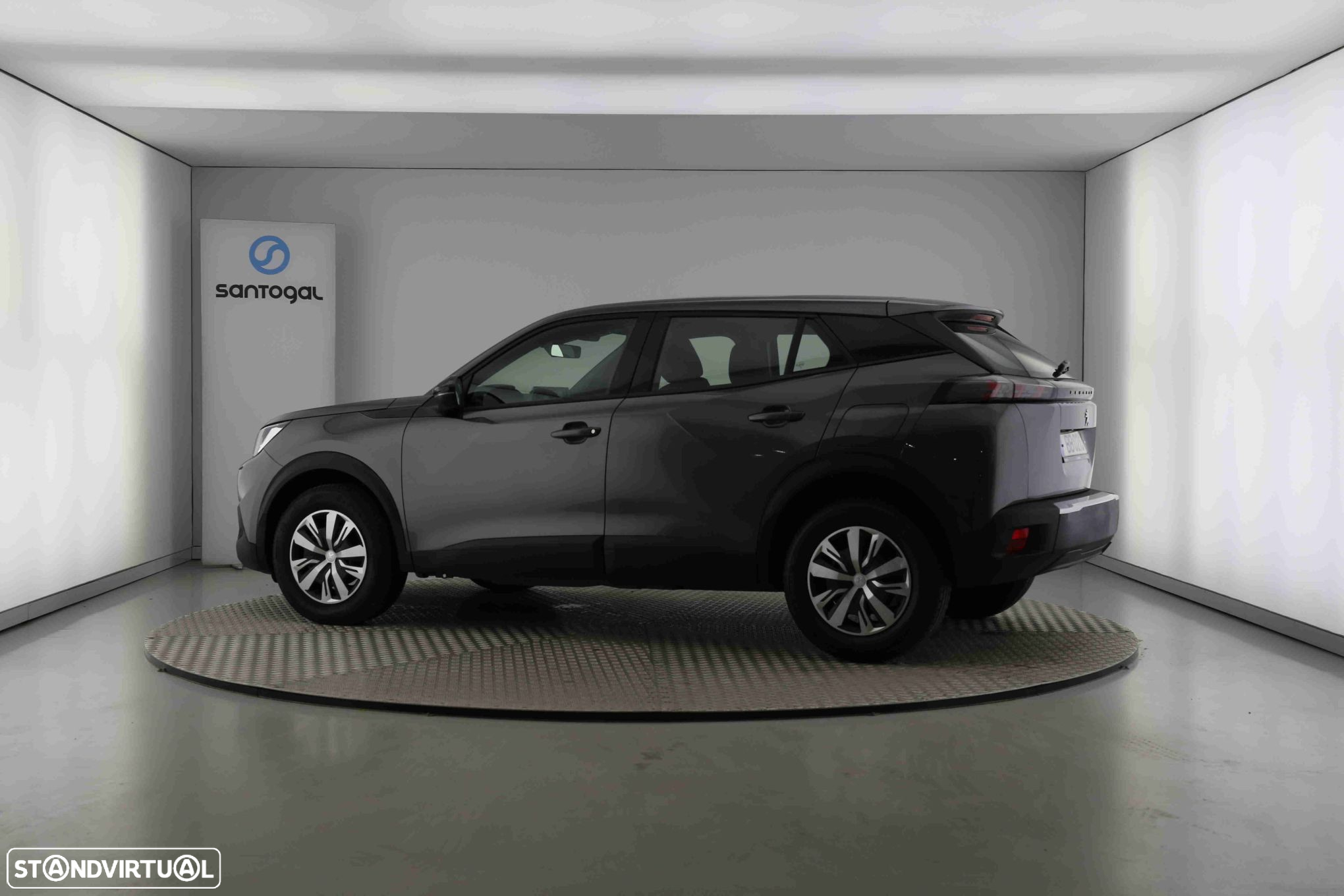 Peugeot 2008 1.2 PureTech Active Pack - 4