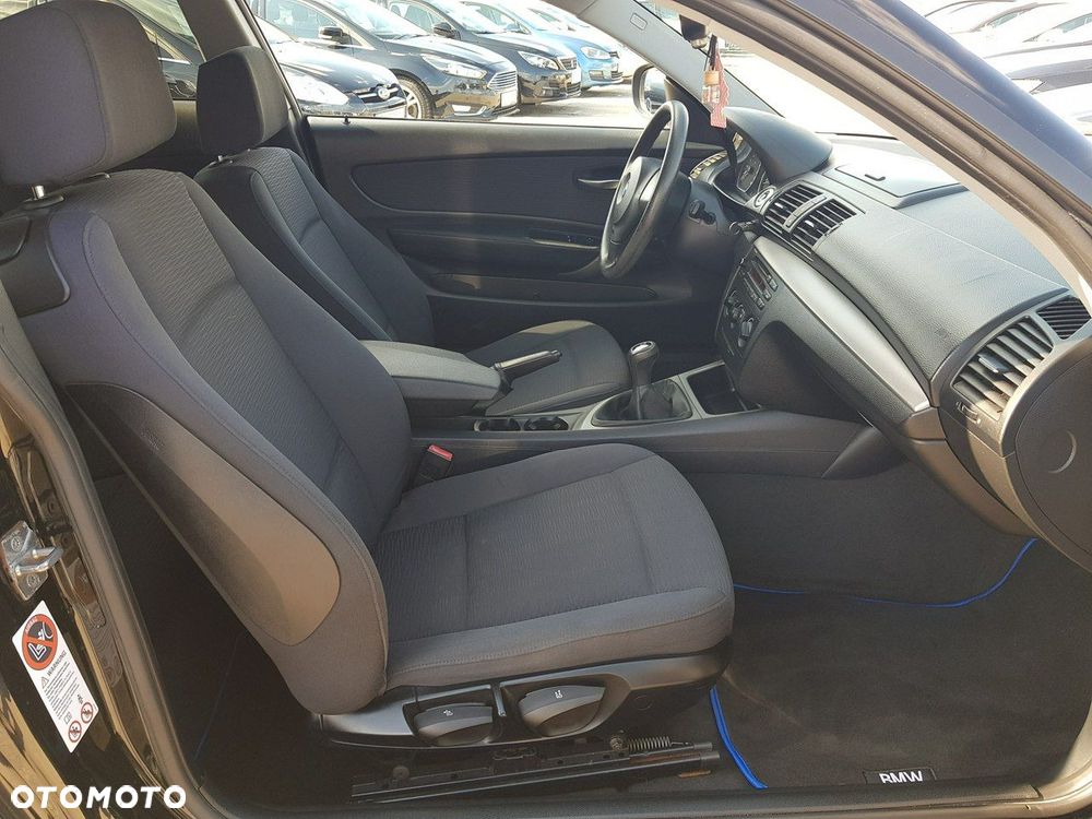 BMW Seria 1 - 17