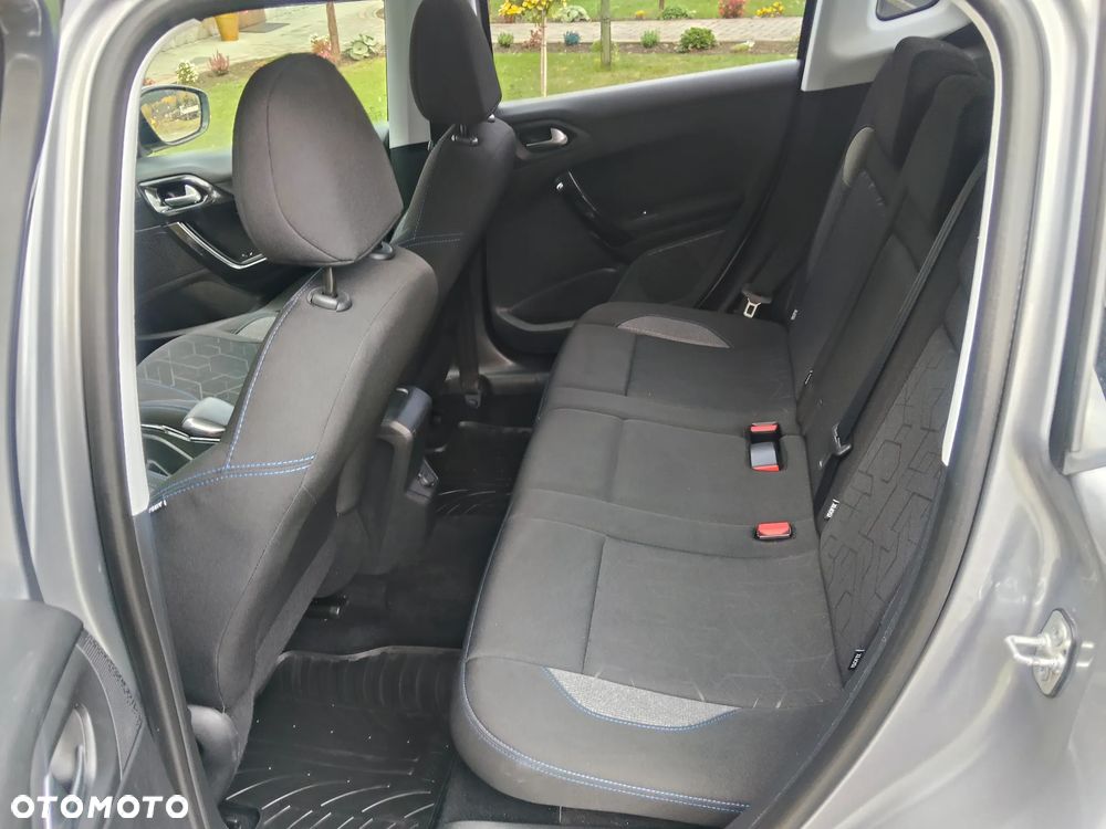 Peugeot 2008 - 28