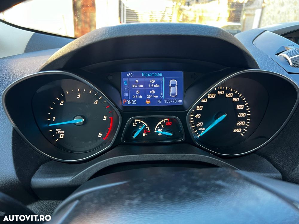 Ford Kuga 2.0 TDCi Powershift 4WD Titanium - 7