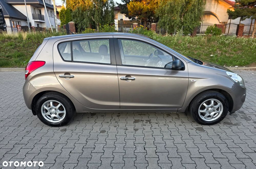 Hyundai i20 - 9