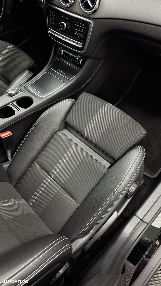 Mercedes-Benz GLA 200 d 4MATIC Aut. - 25