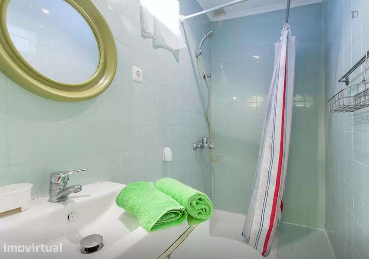 Apartamento com 1 quartos - localizado em Santa Apolónia Lisbon - Grande imagem: 2/18