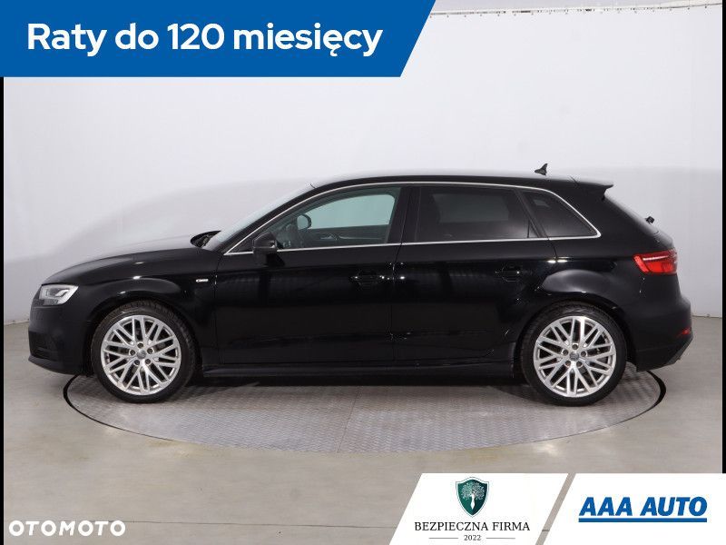 Audi A3 Sportback - 3