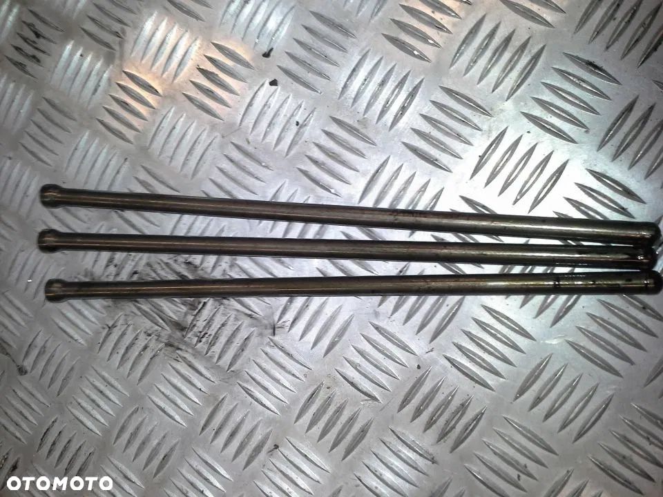 POPYCHACZE ZAWORÓW renault 220/270 dci - 1