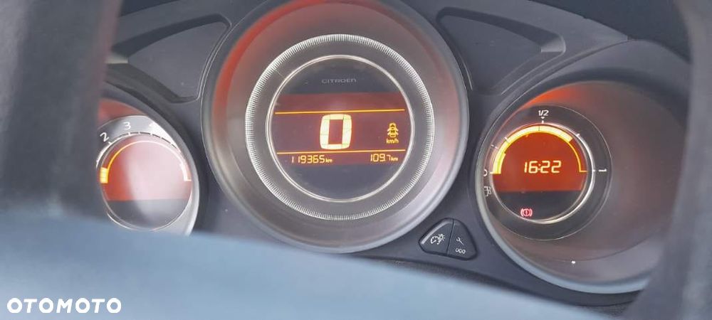 Citroën C4 1.6 VTi Attraction - 9