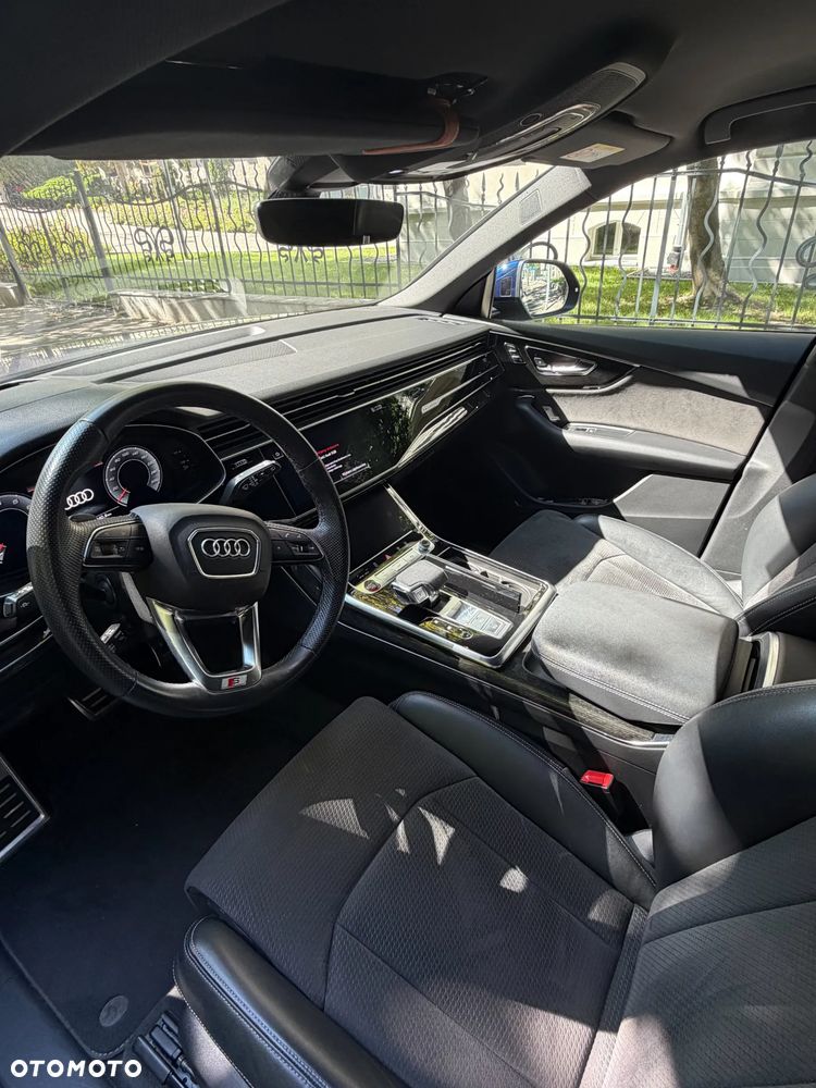 Audi SQ8 TFSI Quattro Tiptronic - 22