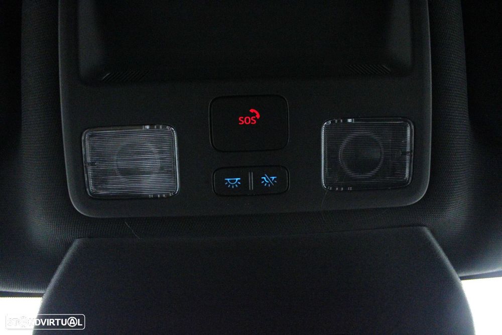 Ford Kuga 1.5 EcoBoost ST-Line - 28