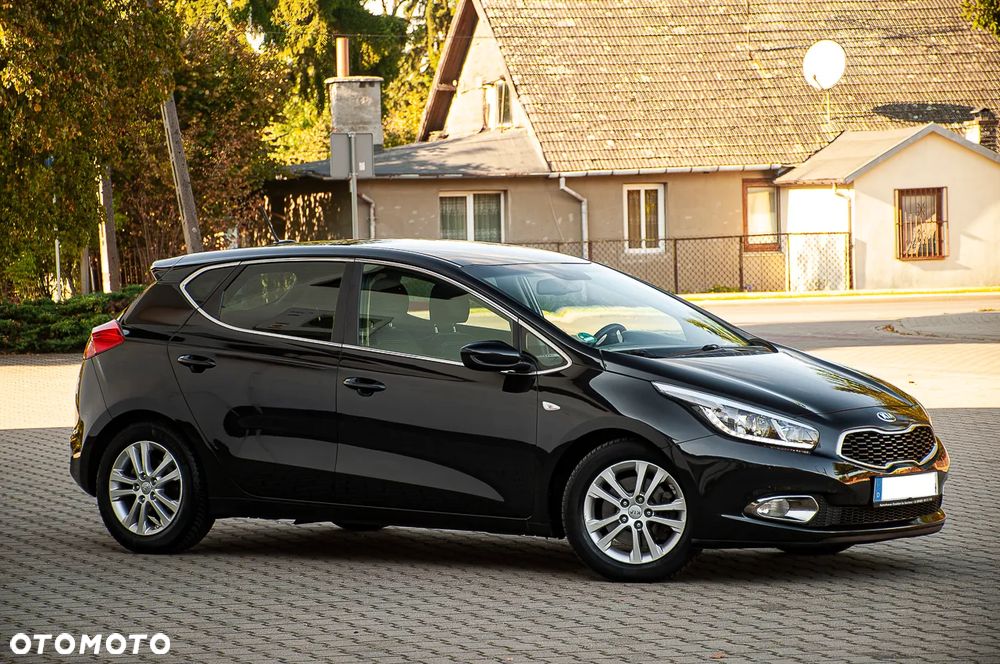 Kia Ceed 1.6 CRDi 128 Spirit - 5