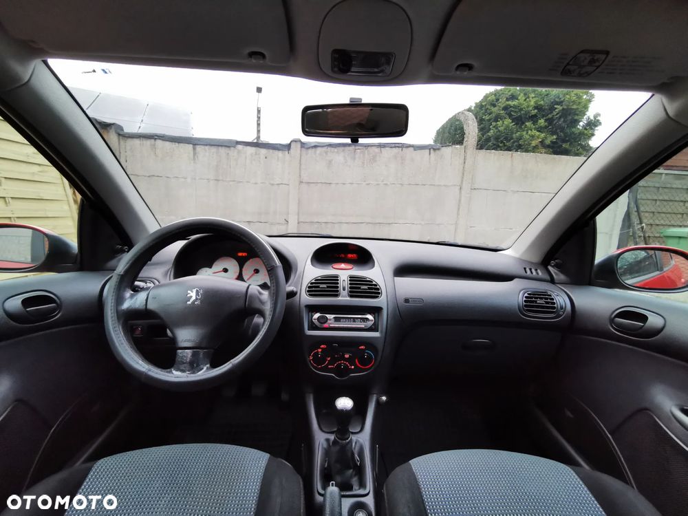 Peugeot 206 1.1 Mistral - 22