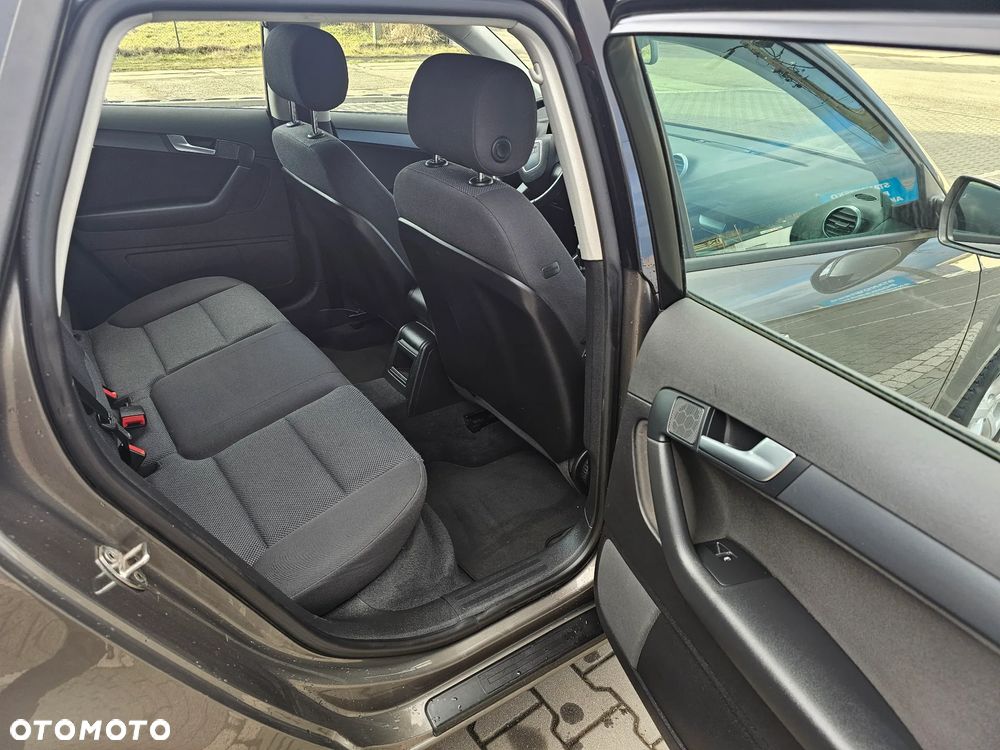 Audi A3 Sportback 1.2 TFSI Ambiente - 23