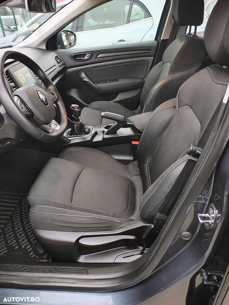 Renault Megane BLUE dCi 115 BUSINESS EDITION - 26